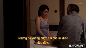 Hám tiền, eny bán dâm cho một ông chú đáng tuổi bố